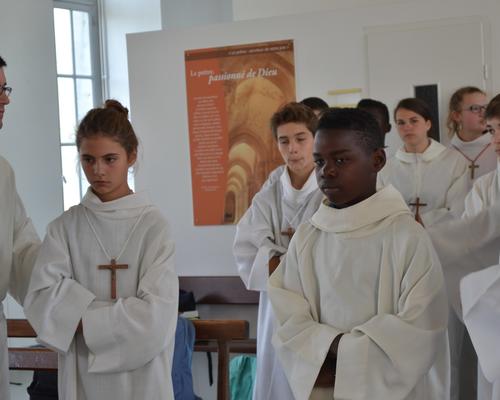 lourdes2016 porte sainte jeunes 5