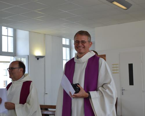 lourdes2016 porte sainte jeunes 9