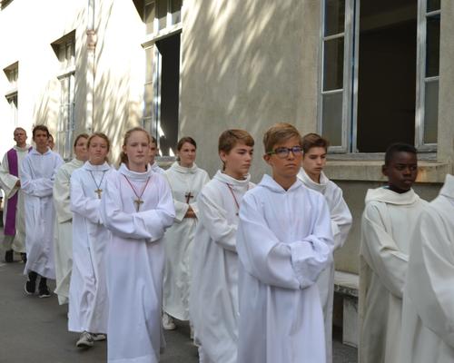 lourdes2016 porte sainte jeunes 15