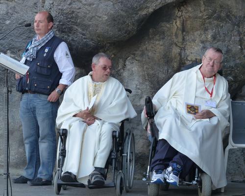 Lourdes2016_02_messegrotte