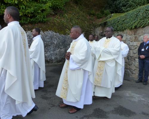 Lourdes2016_02_messegrotte 4