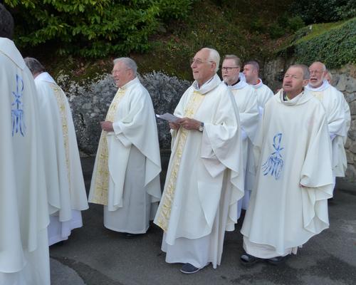 Lourdes2016_02_messegrotte 6