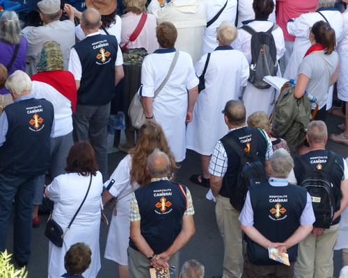 Lourdes2016_02_messegrotte 25