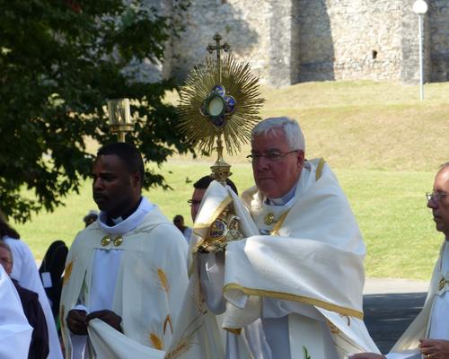 Lourdes2016-02-pro_st_sacrement