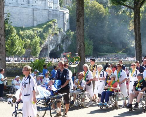 Lourdes2016-02-pro_st_sacrement 6