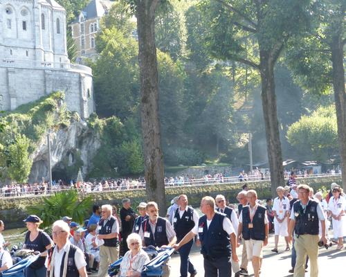 Lourdes2016-02-pro_st_sacrement 8