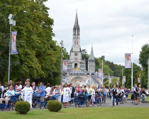 Lourdes2016_03_portesainte