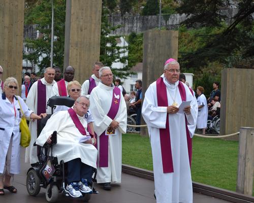 Lourdes2016_03_portesainte 9