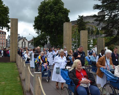 Lourdes2016_03_portesainte 16