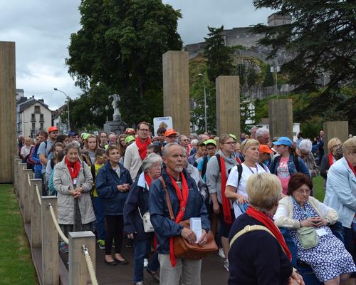 Lourdes2016_03_portesainte 28