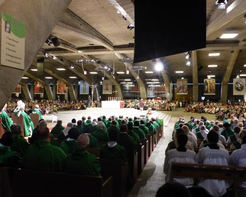 Lourdes2016_04_messeinternationale 6