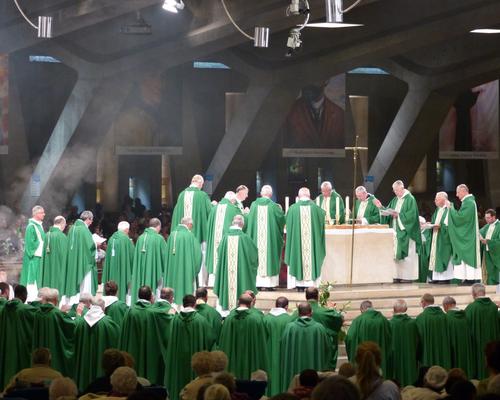 Lourdes2016_04_messeinternationale 9