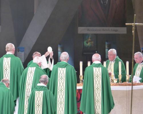 Lourdes2016_04_messeinternationale 10