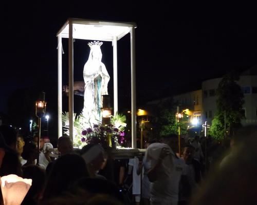 Lourdes2016_04_procession mariale 12