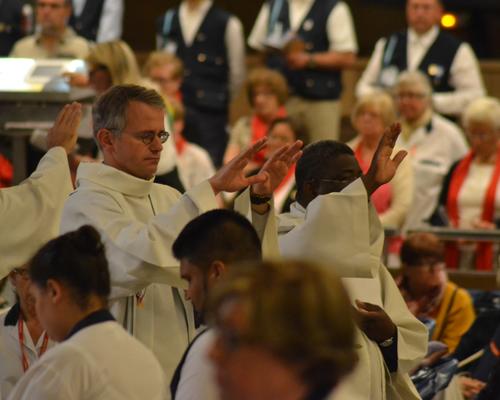 lourdes2016-06-onction-malades 4