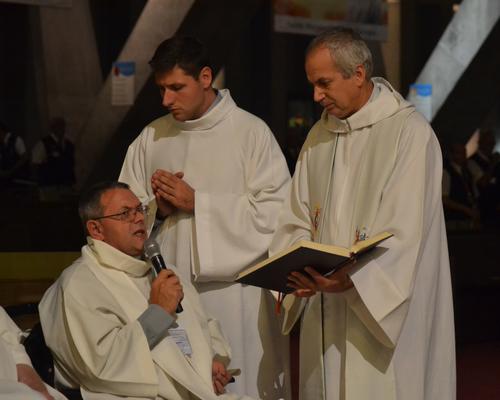 lourdes2016-06-onction-malades 31