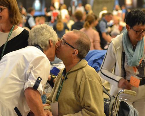 lourdes2016-06-onction-malades 40