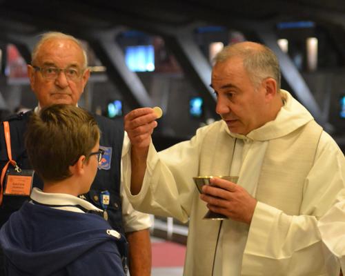 lourdes2016-06-onction-malades 42