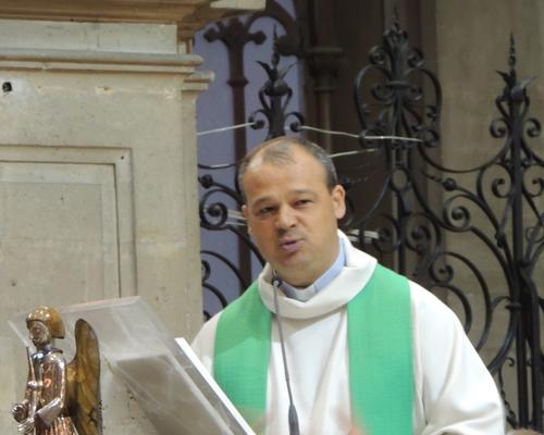 Homélie par le Père Mathieu Dervaux, doyen
