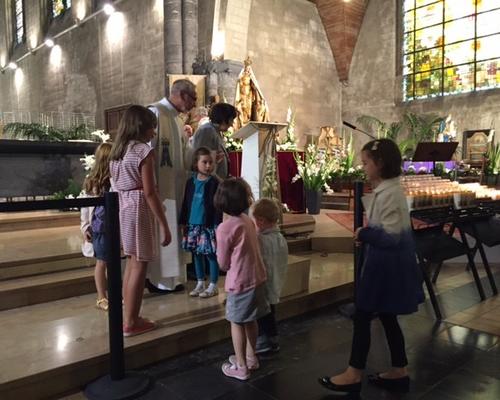 Laissez venir à moi les petits enfants dit Jésus