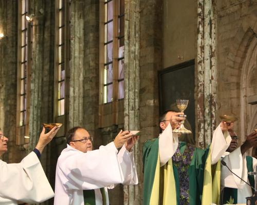 1609_Messe avec les SUF 40