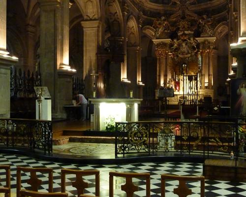 Intérieur de Notre Dame de Cambrai