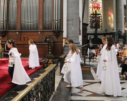 1609_Messe à la collégiale 35