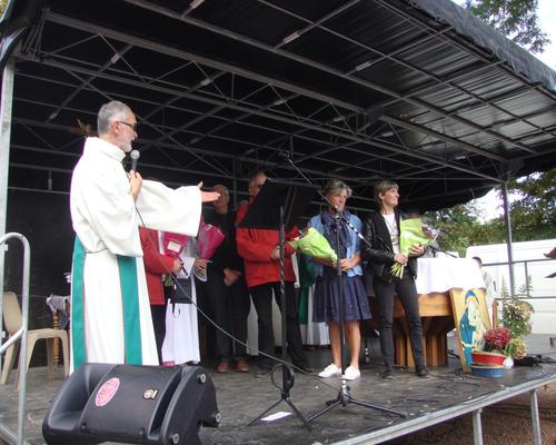 L EQUIPE QUI A RENOVE LE PRESBYTERE