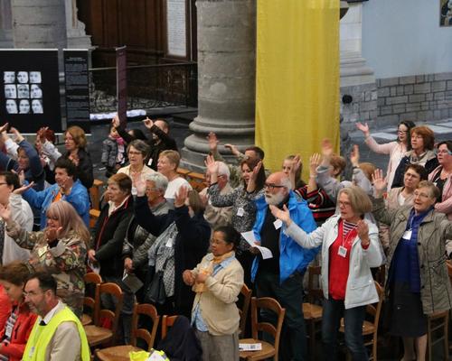 16GL_Chants, prière, témoignages 15