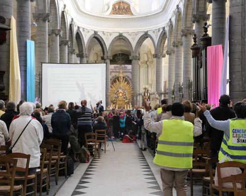 16GL_Chants, prière, témoignages 31