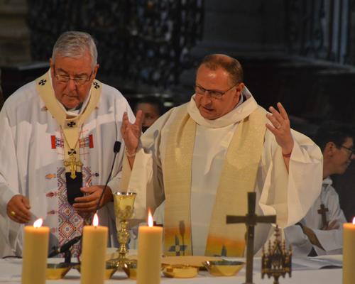 MESSE0110216 15