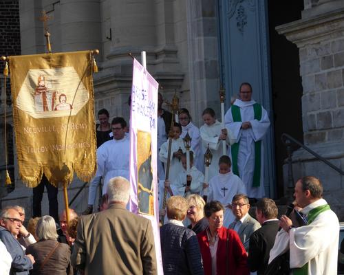 Procession reliques St Gery  sept 2016 (5)