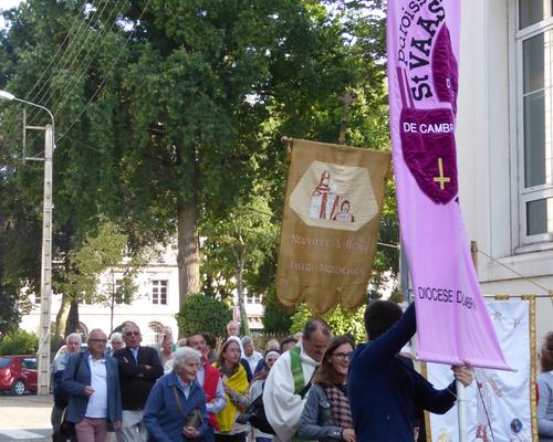Procession reliques St Gery  sept 2016 (10)