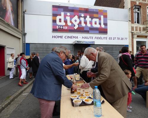 Fete des disciples 2016 apero (5)