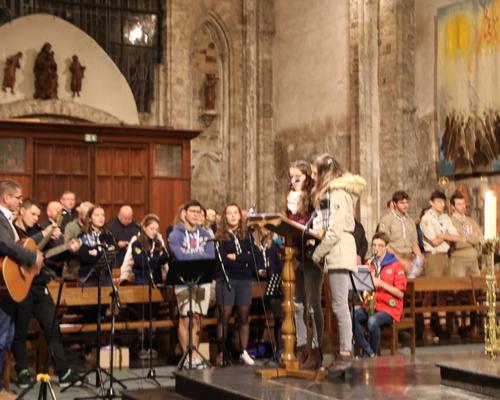 1611_Messe à ND 17