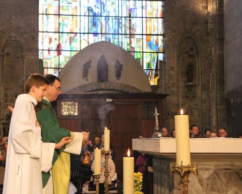 1611_Caté-messe 9
