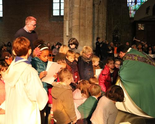 1611_Caté-messe 32