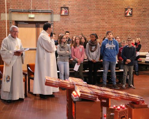 1611_Remise du Nouveau Testament 17