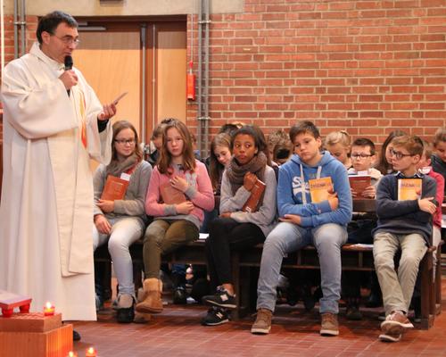 1611_Remise du Nouveau Testament 54