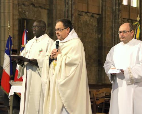 1611_Messe pour victimes de ttes les guerres 14