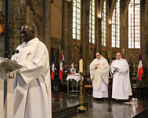 1611_Messe pour victimes de ttes les guerres 16