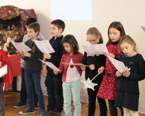 1612_Caté chante Noël résidence MDV 10