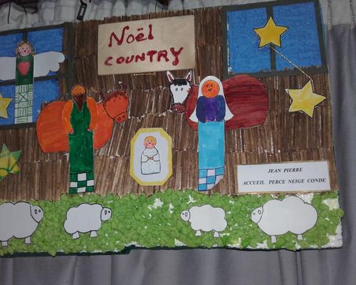 Crèche réalisée par des personnes porteuses d'un handicap (Perce-Neige)