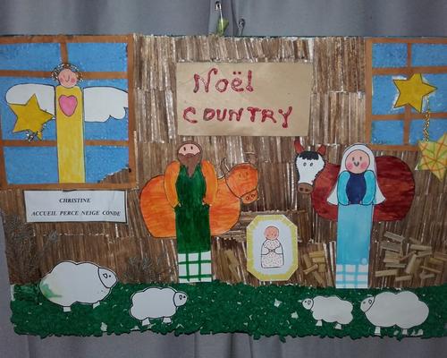 Crèche réalisée par des personnes porteuses d'un handicap (Perce-Neige)