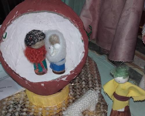 Crèche réalisée par des personnes porteuses d'un handicap (Perce-Neige)