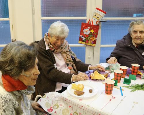 1612_Goûter Noël ensemble 12