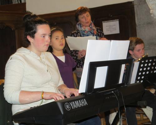 Musiciens et chanteurs à la prière pénitentielle