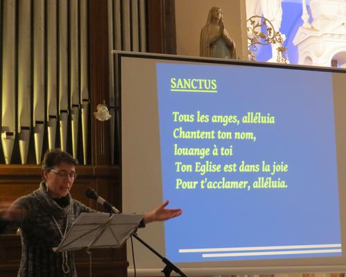 les chants pour rendre gloire au Seigneur.