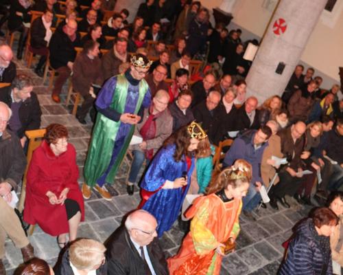 Les mages ont suivi l'étoile ....