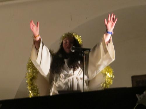 "Soyez sans crainte... Il vous est né aujourd'hui... un Sauveur qui est le Christ Seigneur"(Luc 2,10-12)